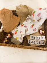 Load image into Gallery viewer, Hello Easter Leggings